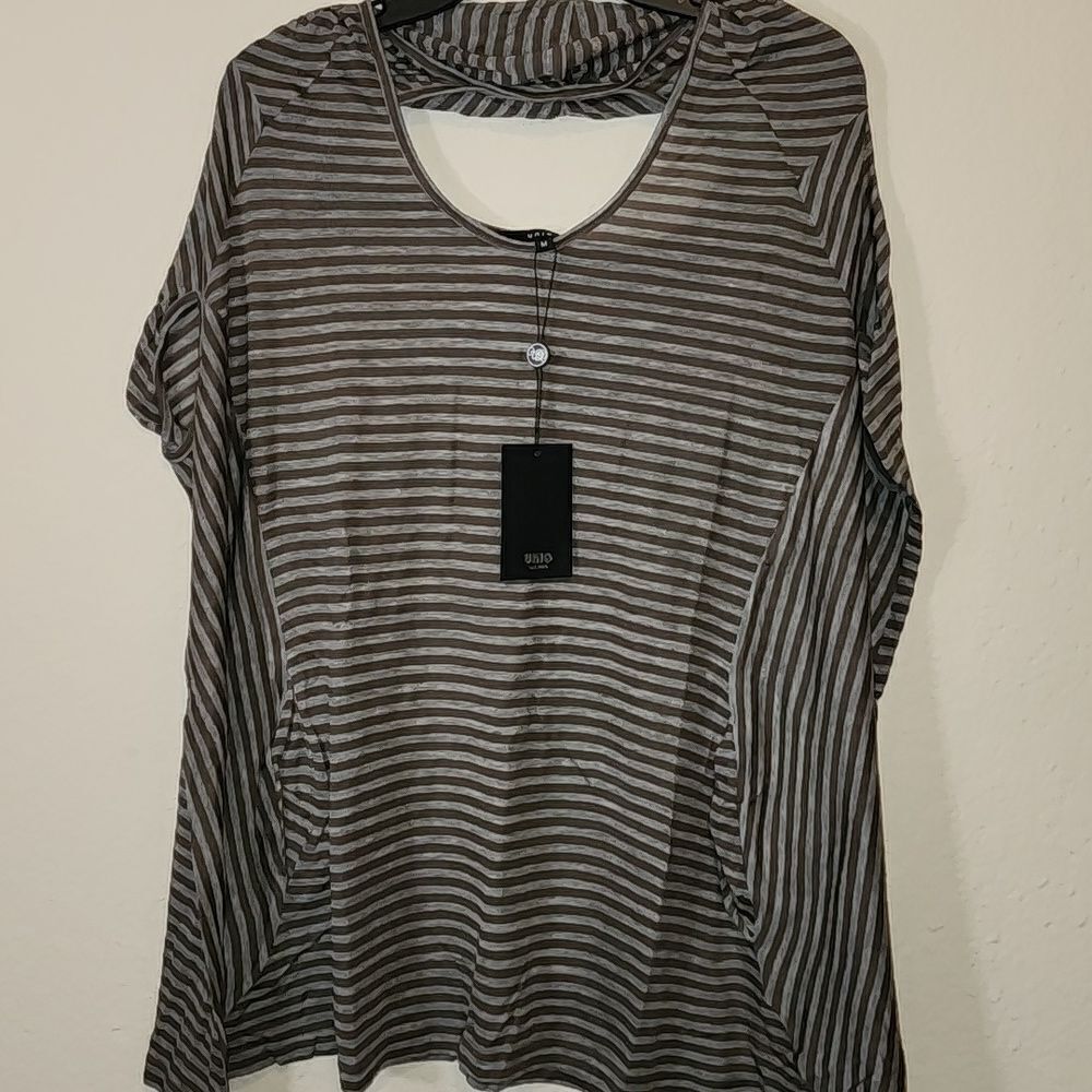 Uniq Green/ Gray Stripe Lightweight Poncho Style Top - Med